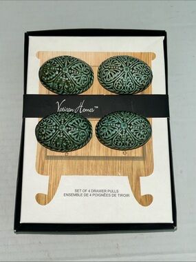 Vatican Homes Set of 4 Drawer Pulls Knobs ceramic green NEW